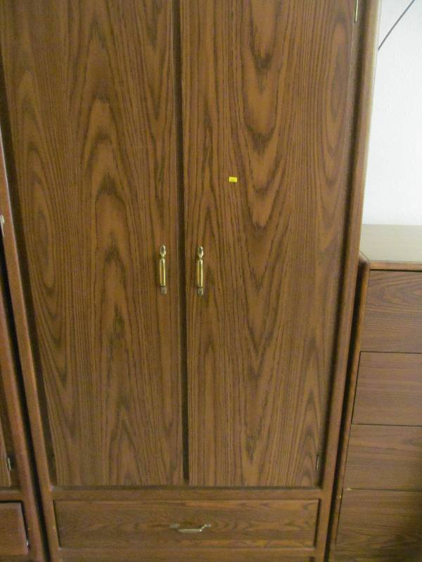Wardrobe Cabinet