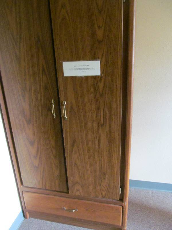 Wardrobe Cabinet
