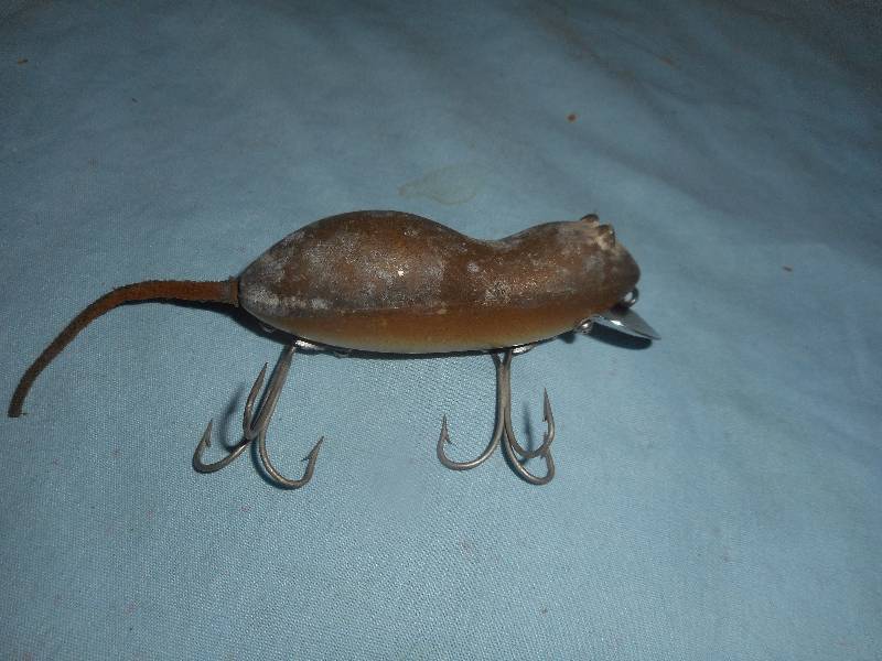 VINTAGE MEADOW MOUSE LURE