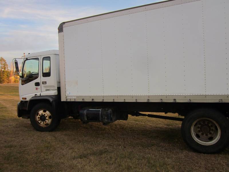 1998 GMC T7500 Box Truck