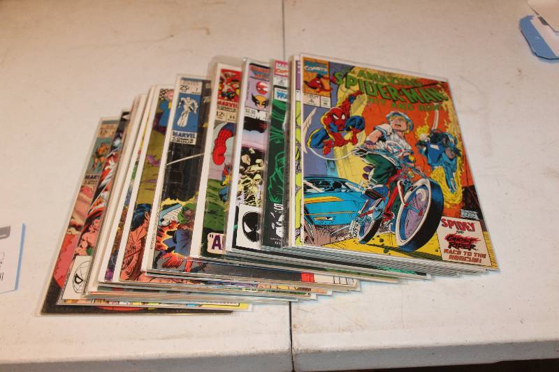 lot 48 image: Lot of (21) Marvel Comics X-Men, Silver Surfer, Hulk, Tomahawk, Fantastic 4, X-Factor, Secret Wars, Spider-woman, Spider-man, Sun Mariner Comic Books