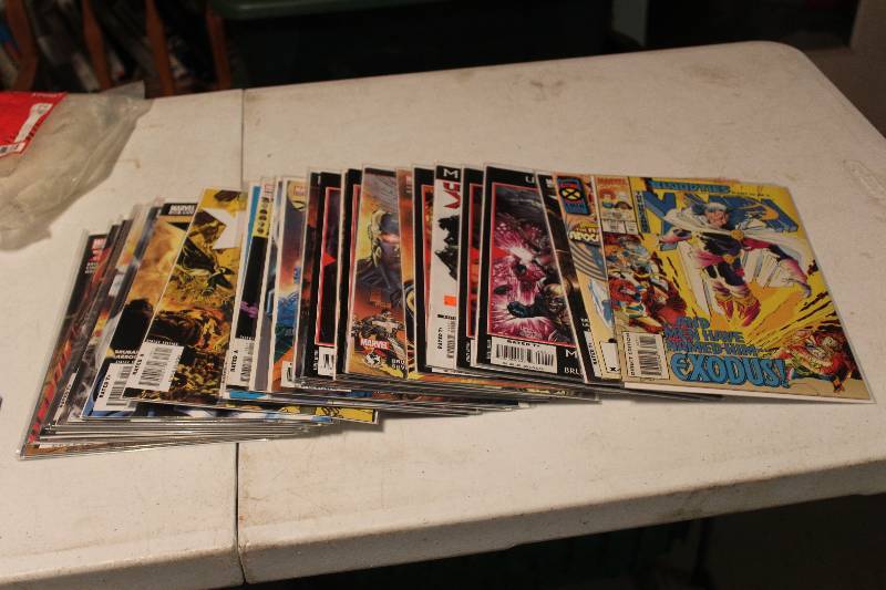 lot 83 image: Lot of (30) Marvel Comics X-Men Comic Books