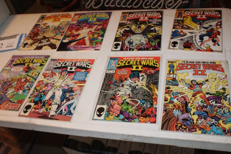 lot 112 image: Lot of (8) Marvel Comics Secret Wars II Comic Books