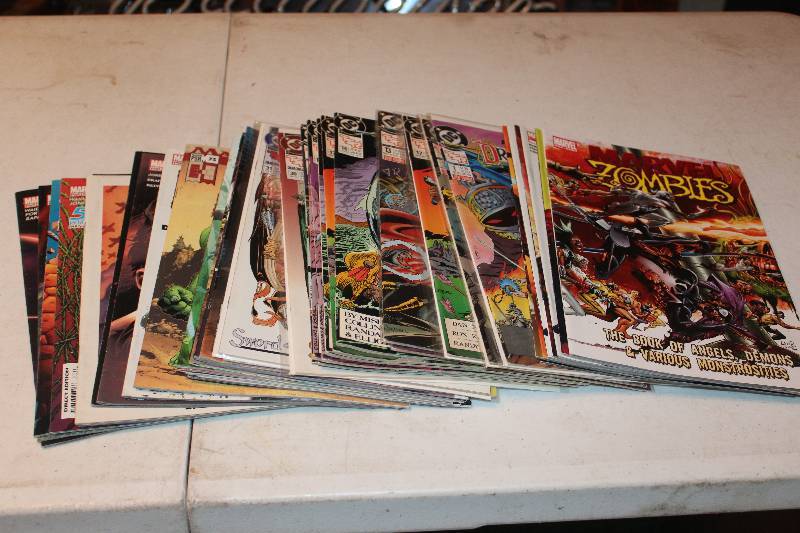 lot 126 image: Lot of (42) Marvel, DC Comics Marvel Zombies, Dragon Lance, Hulk, Fantastic Four, Mutants, Captain America Comic Books