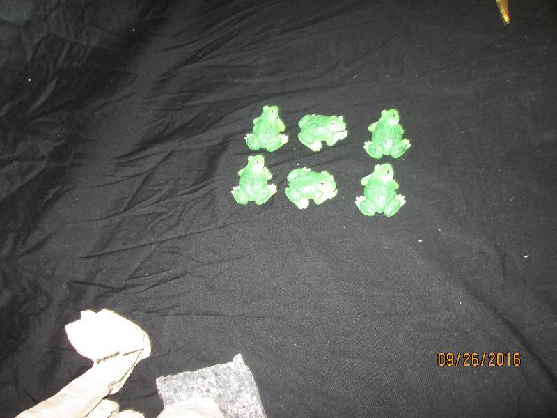 New & Cute, Set of 6...