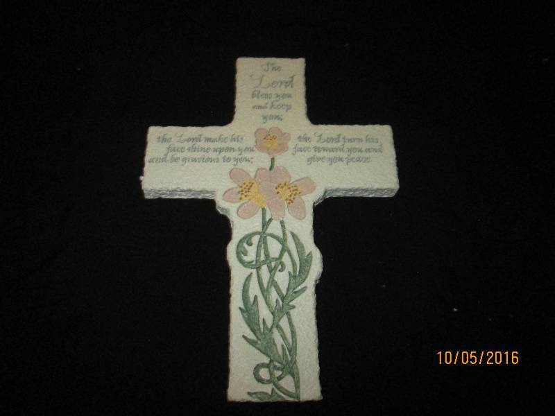 New in box, Floral Wall Cross. 4 pc...