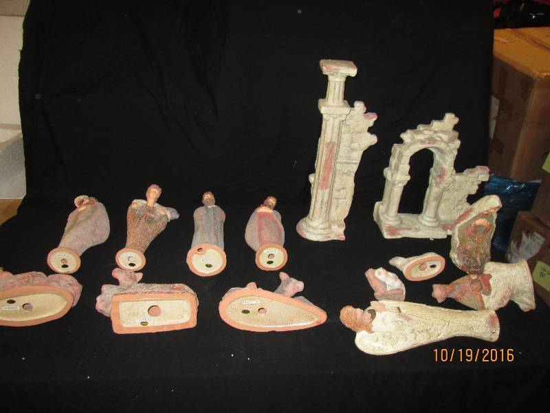 New 13 Pc Nativity Set...