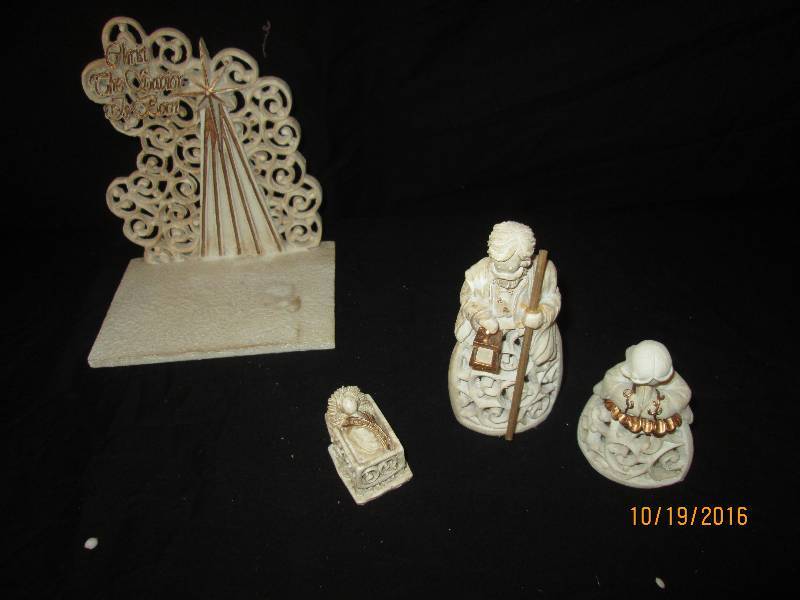 New 4pc Nativity set, 16 sets total...