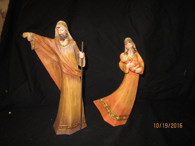 New 2 pc Nativity Set, 6 sets in bo...