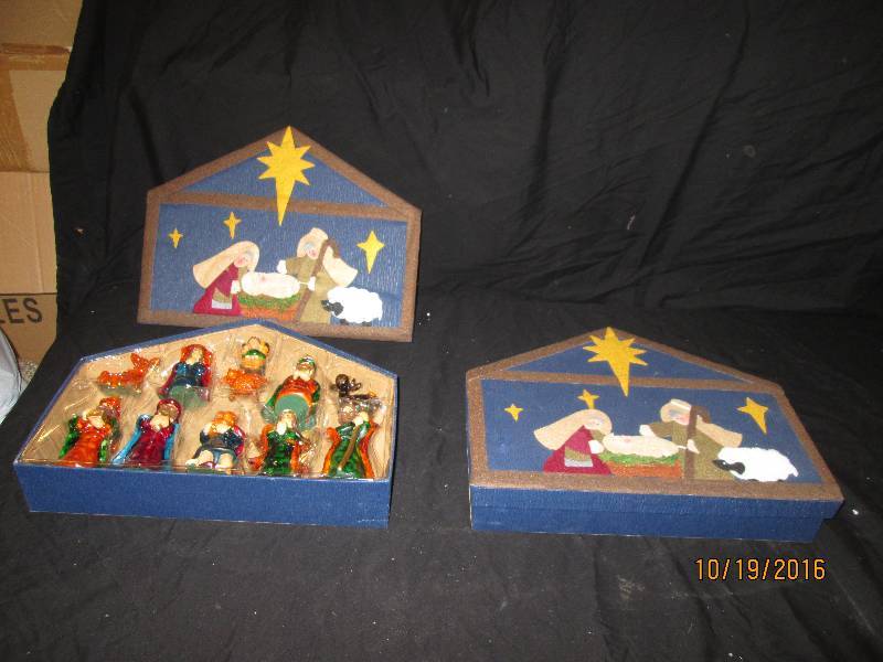 New 11pc Nativity set in Cute Box, ...