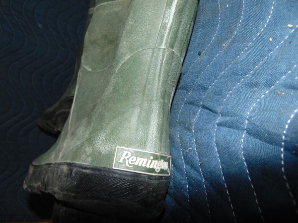 lot 27 image: Remington Size 12 Waiters
