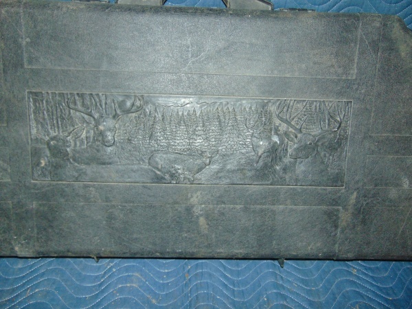lot 55 image: Hard Box Bow Case