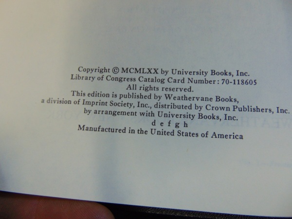 lot 119 image: Vintage Freemasonry Encyclopedia