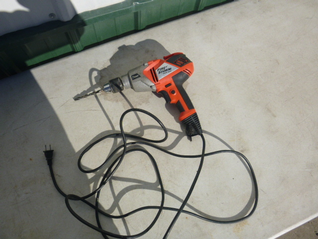 lot 30 image: Black & Decker Fire Storm Electric Drill