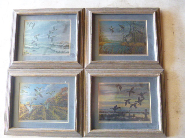 lot 45 image: 4 Small Framed Waterfowl Pictures