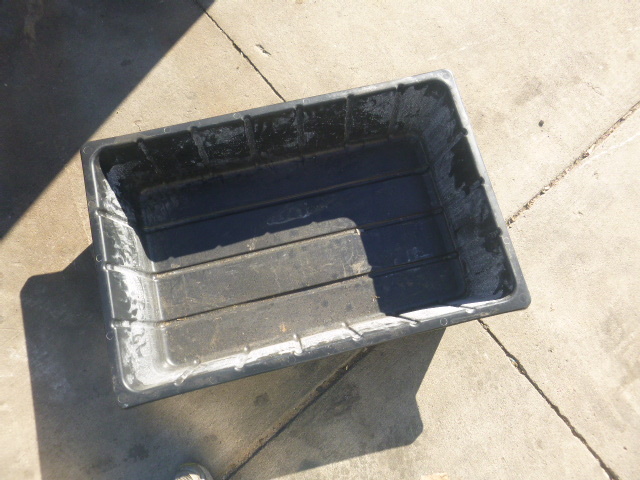 lot 103 image: Cement Mixing Tub