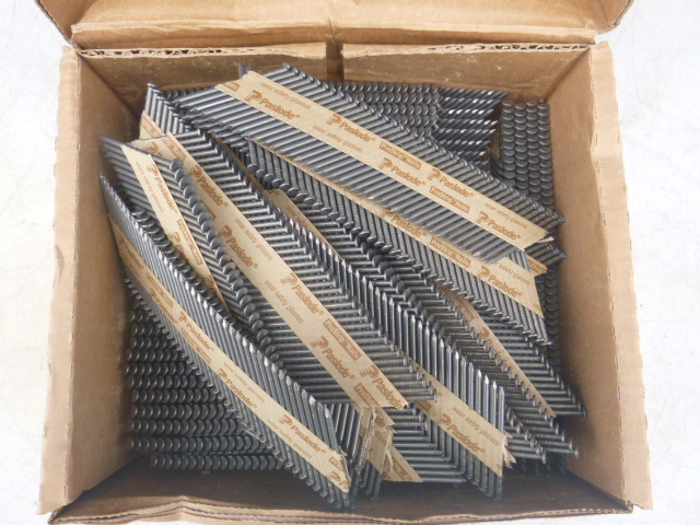 lot 140 image: Paslode ProStrip 30 Degree d-Head Nails
