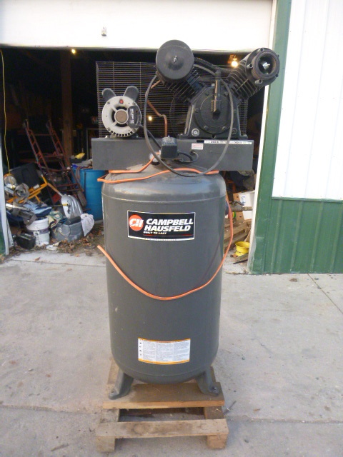 lot 290 image: Campbell-Hausfeld Air Compressor