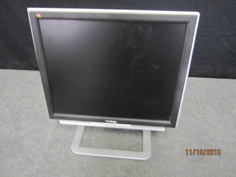 lot 23 image: Viewsonic 19 monitor...