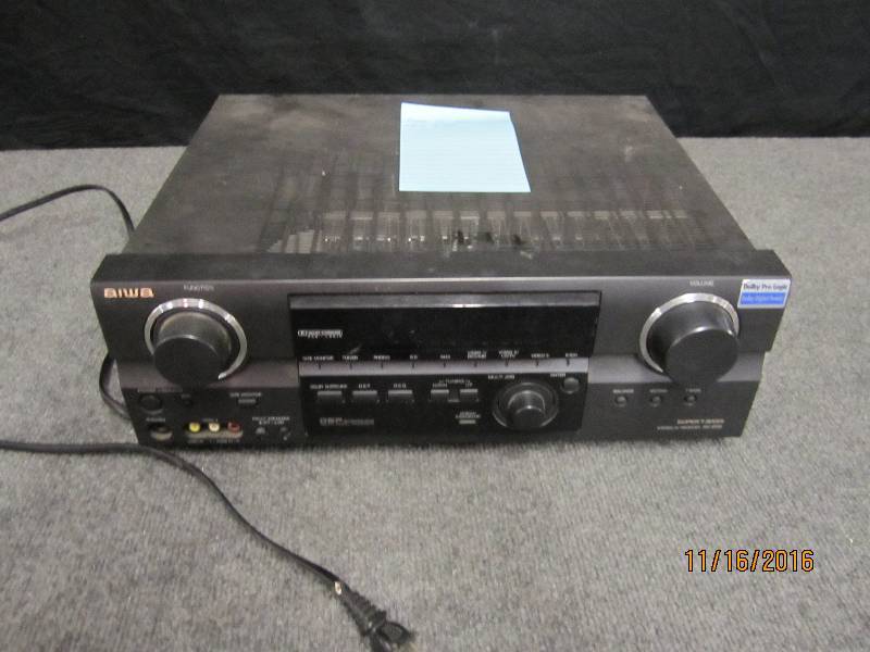 lot 14 image: AIWA stereo AV receiver AV D35 powe...