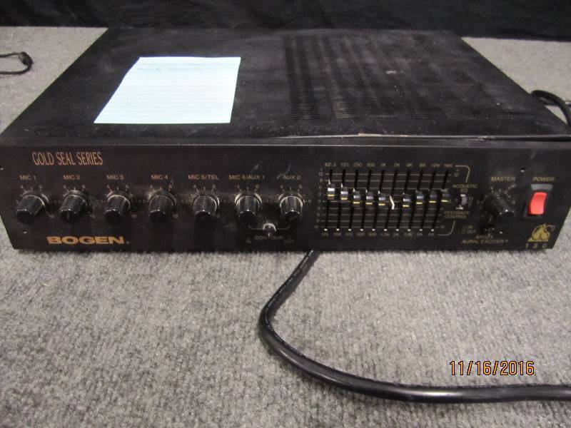 lot 89 image: Bogen Gold Series GS-150 microphone...