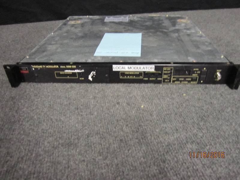 lot 133 image: Wideband TV Modulator model DSM-220...