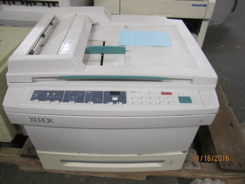lot 167 image: Xerox 5614 printer, powers on...