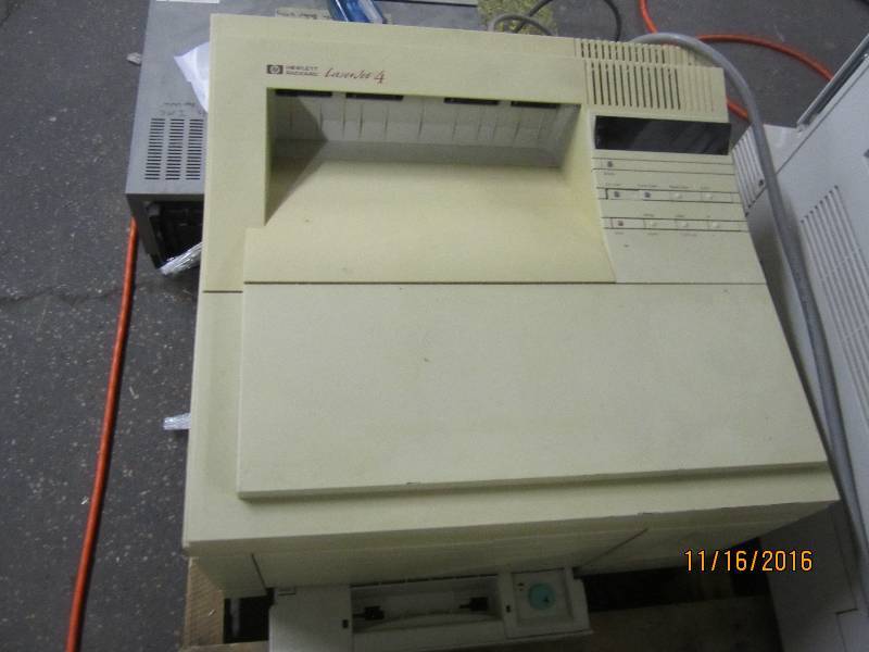 lot 168 image: HP Laserjet 4 printer, powers on...