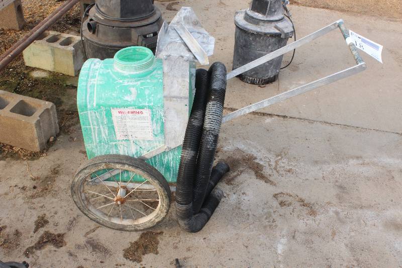 lot 18 image: Wheeled Sprayer