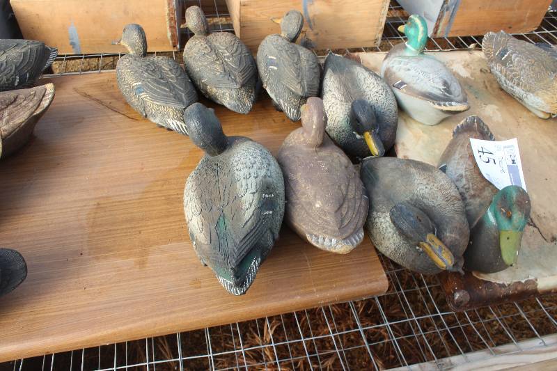 lot 45 image: Lot of (9) Duck Decoys