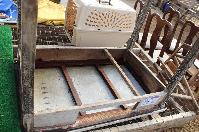 lot 52 image: Vintage Desk
