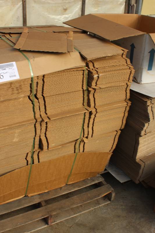 Pallet Lot of Cardboard Box Flats | Jordan Greenhouse Fall ...