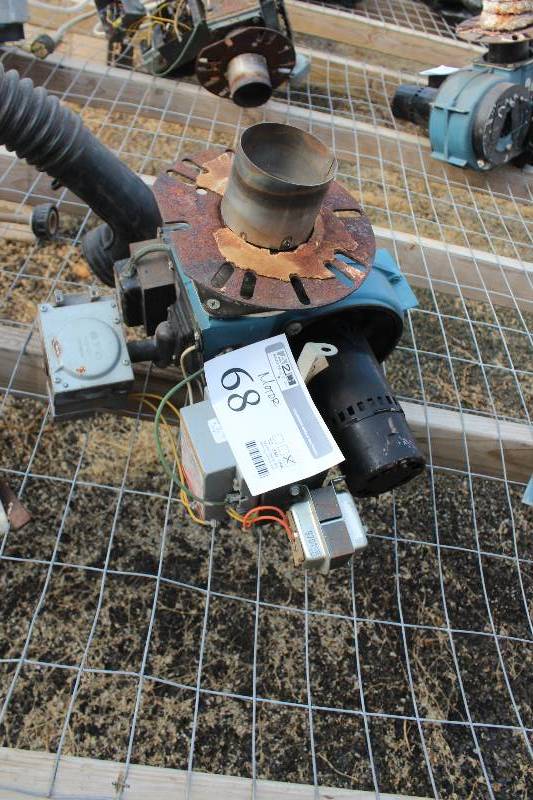 lot 68 image: Dayton Shaded Pole Motor