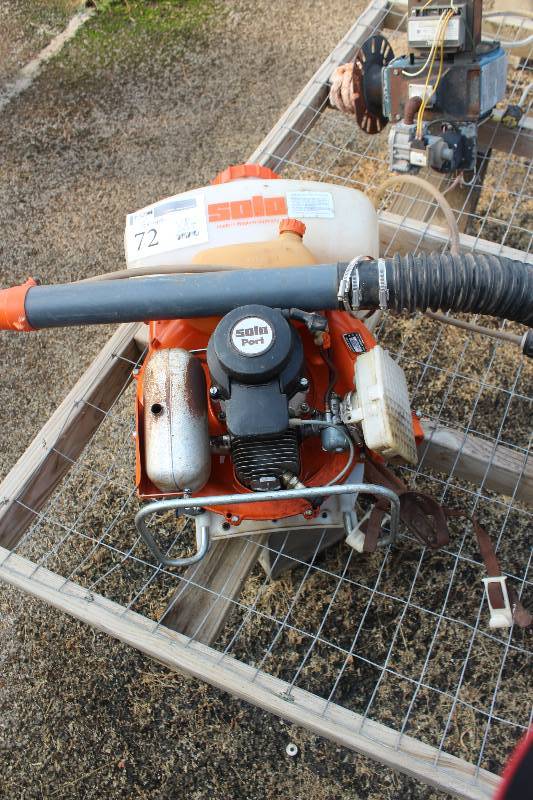 lot 72 image: Solo Powered Liquid Sprayer