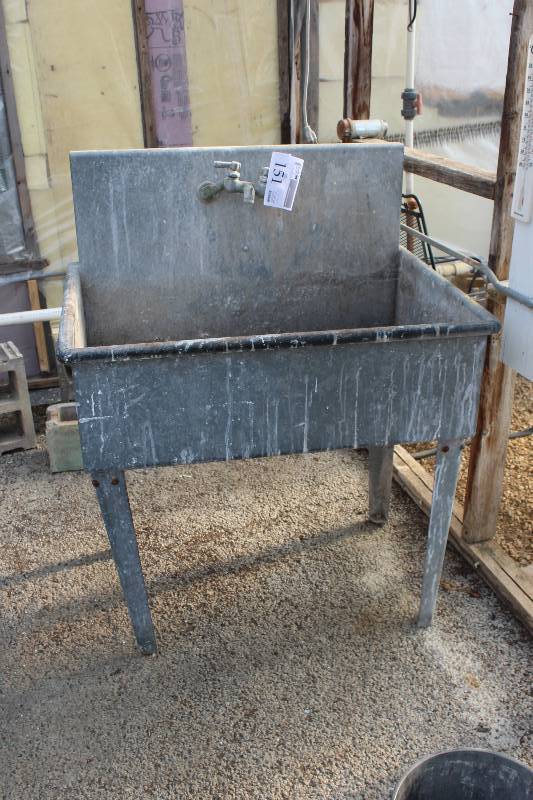 lot 151 image: Laundry Sink wFixtures