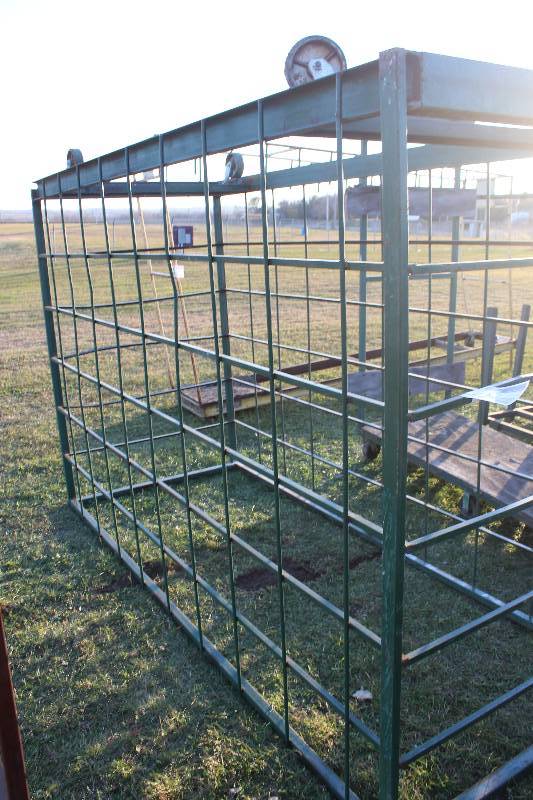 4-Wheel Steel Rack