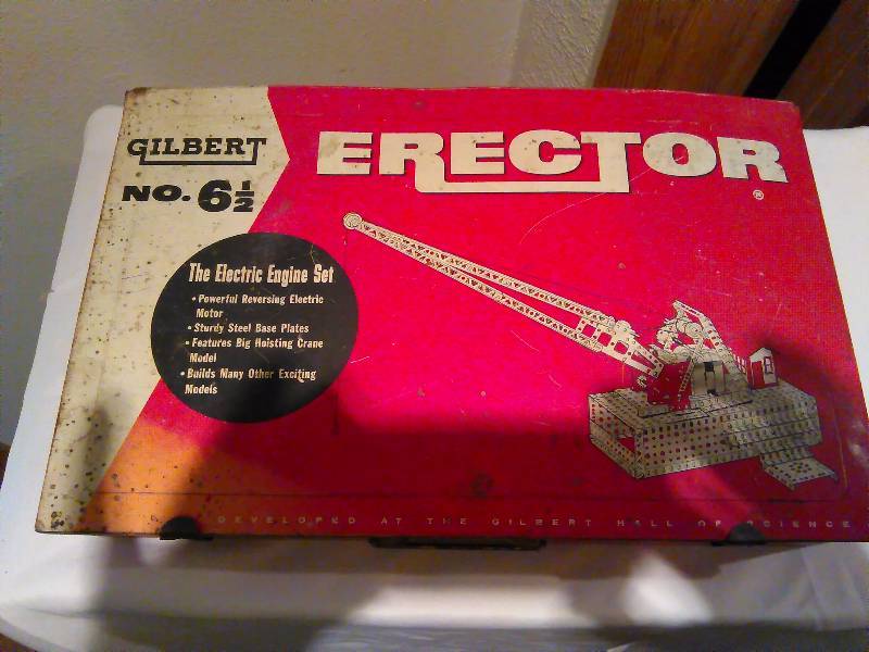 lot 12 image: Vintage Gilbert 6.5 Erector Set, Circa 1950, motor works