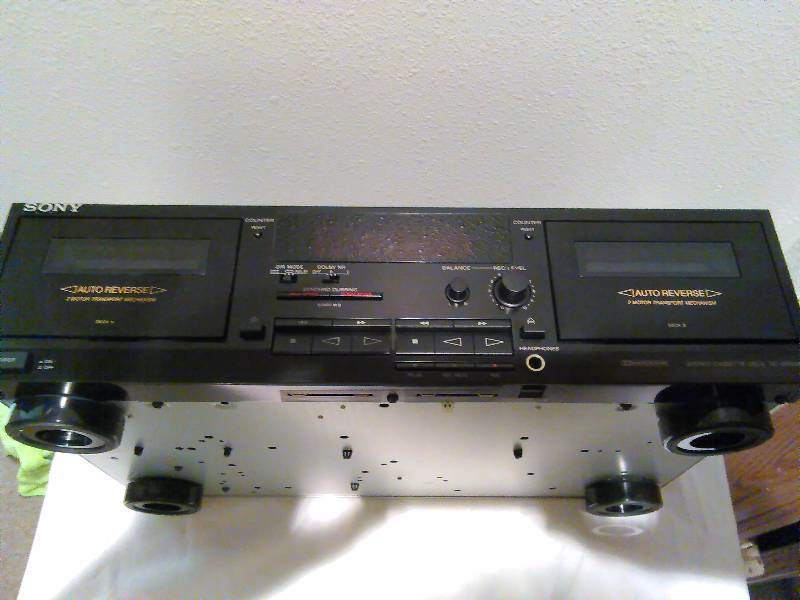 lot 30 image: Vintage Sony Dual Cassette Player Recorder, Model TC-WR 590, like new