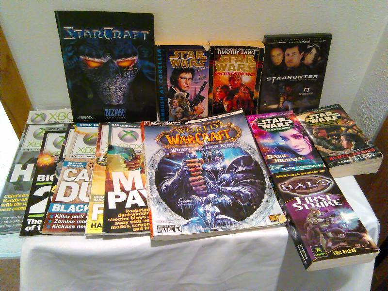 lot 41 image: Sci-Fi Books, movie and Mags (14)