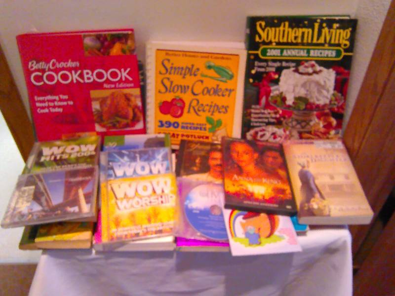 lot 52 image: Lot Misc. Media and Books, Betty Crocker, Yani
