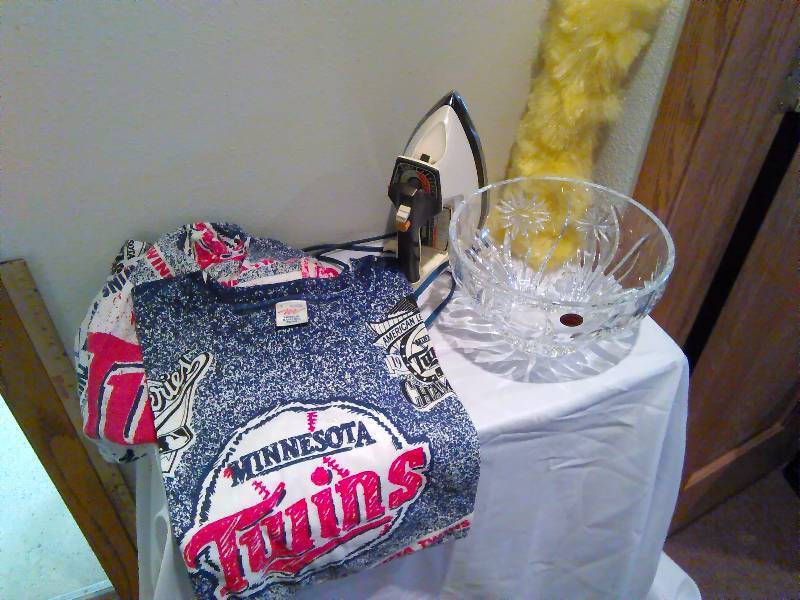 lot 65 image: Crystal Bowl, Hand cut made in Poland, new in box, 2 MN twins T shirts (L) and more.