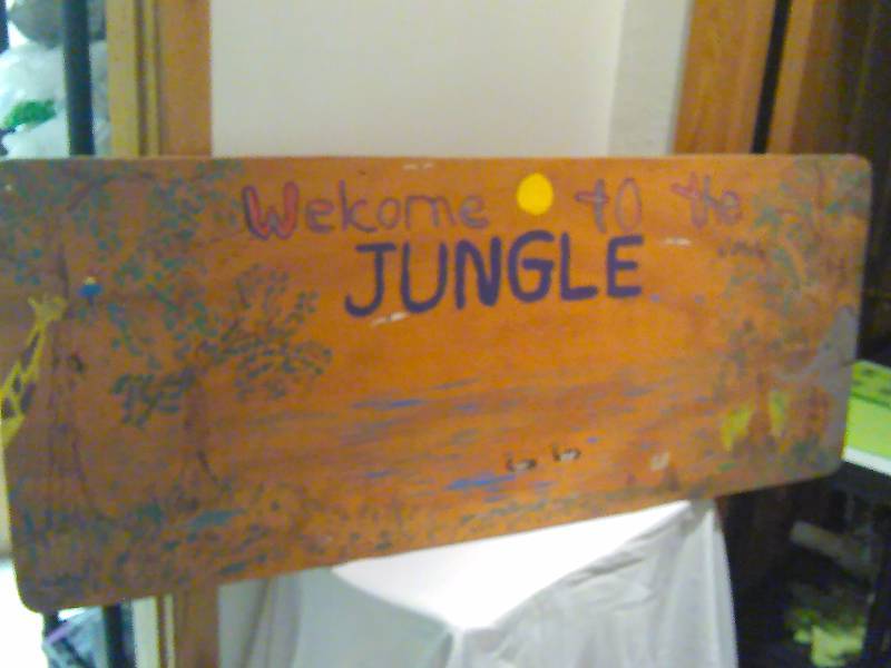 lot 119 image: Welcome to the Jungle Sign
