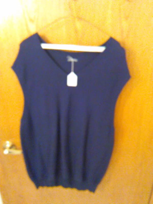 lot 139 image: Concensus, Navy Blue Sweater Vest XL
