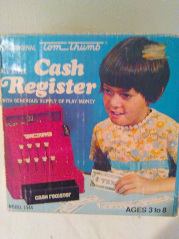 lot 154 image: Vintage Cash Register, Tom Thumb Circa 1960s