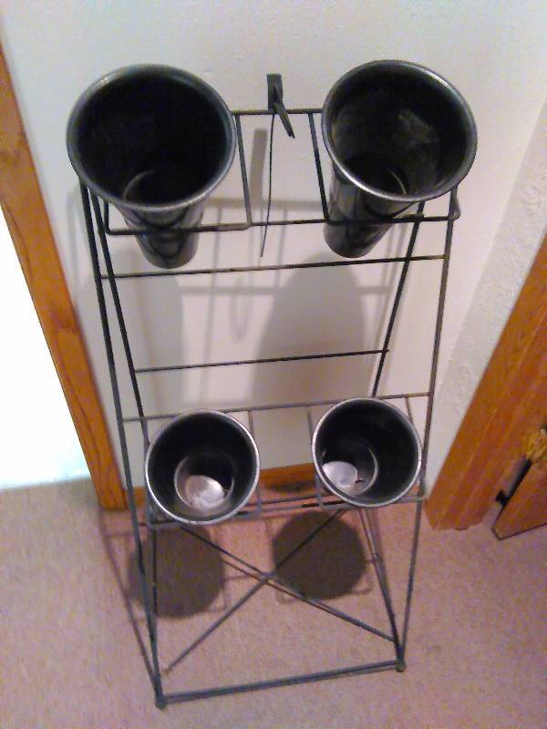 lot 192 image: Floral Display Holder, 40 in. Tall, on wheels for easy moving