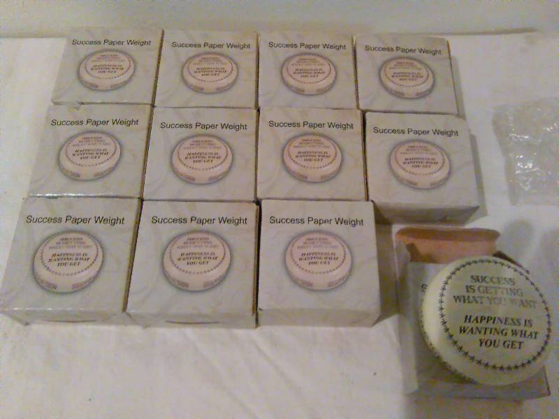 lot 207 image: Success Paper Weight, (12)