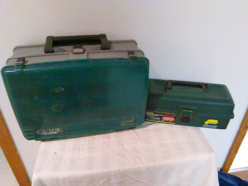 lot 214 image: TackleTool Organizer (2)