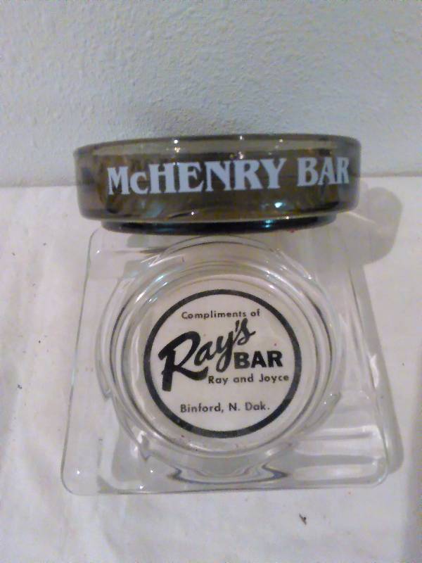 lot 216 image: Vintage ND Ashtrays McHenry Bar (McHenry ND) Rays Bar (Binnford ND)