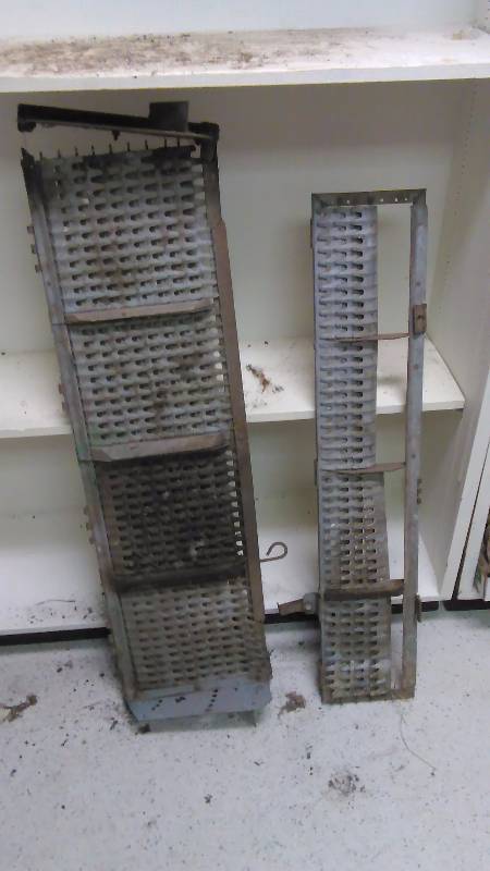 lot 227 image: Combine rasp bars (2)