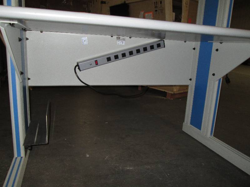 Heavy Duty Work Bench